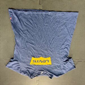 Levis Blue Graphic Logo T-Shirt M 100% Cotton Casual Unisex Made In Vietnam